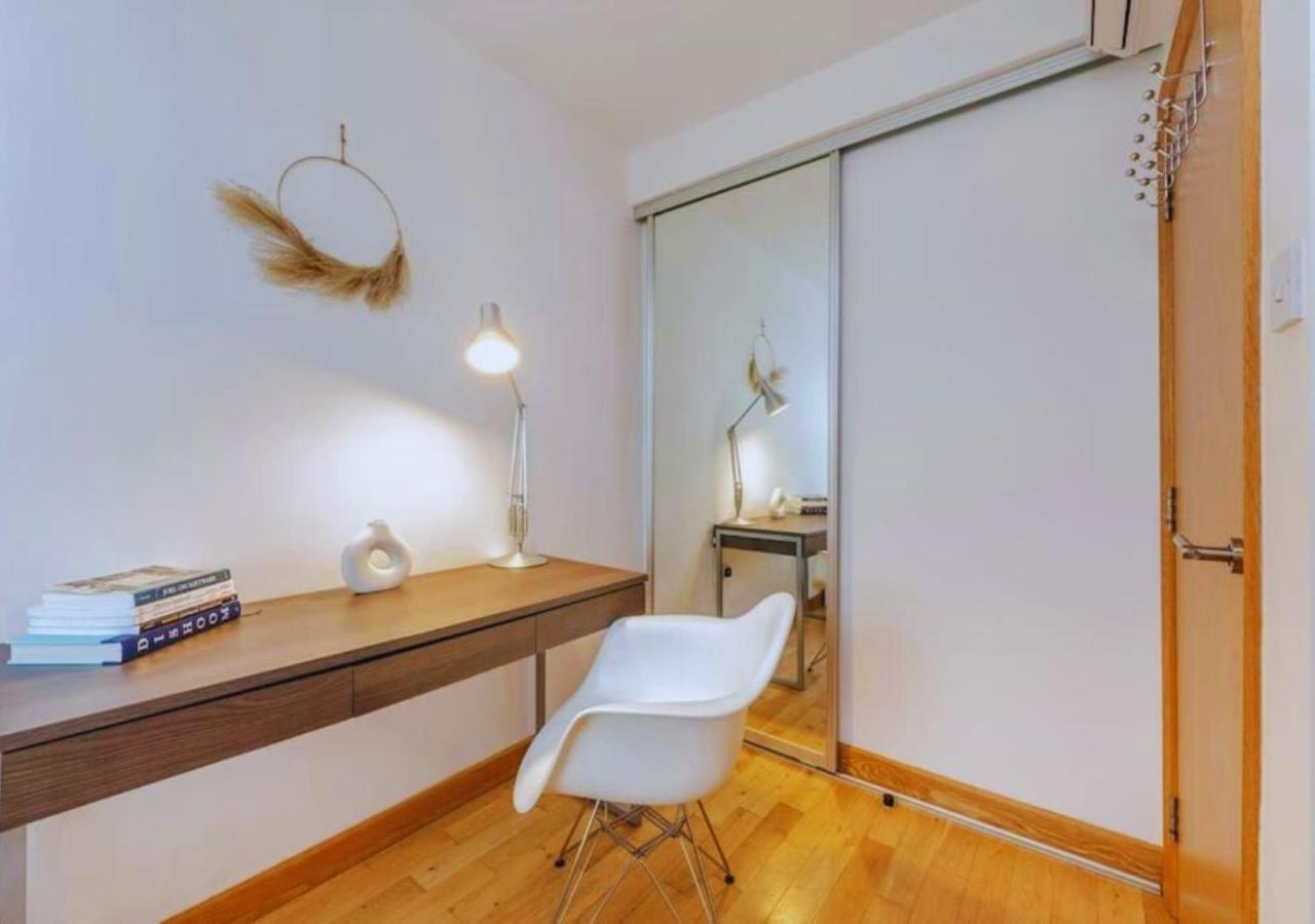 Kensington & Chelsea - Stylish Apartment In Central Лондон Екстериор снимка